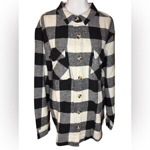 Beachlunchlounge Women’s Long Sleeved Buffalo Check Cabincore Shirt Size Large